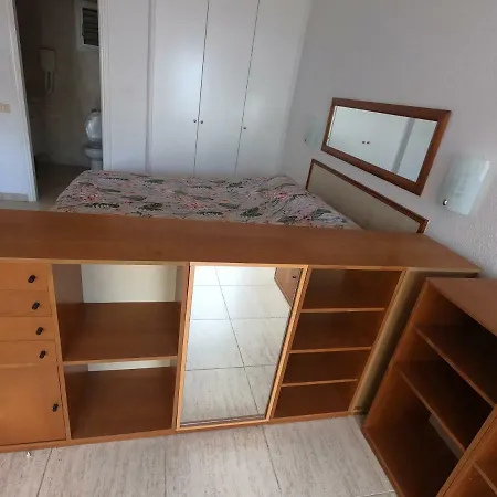 Cosy Well Located Tenerife Apartment